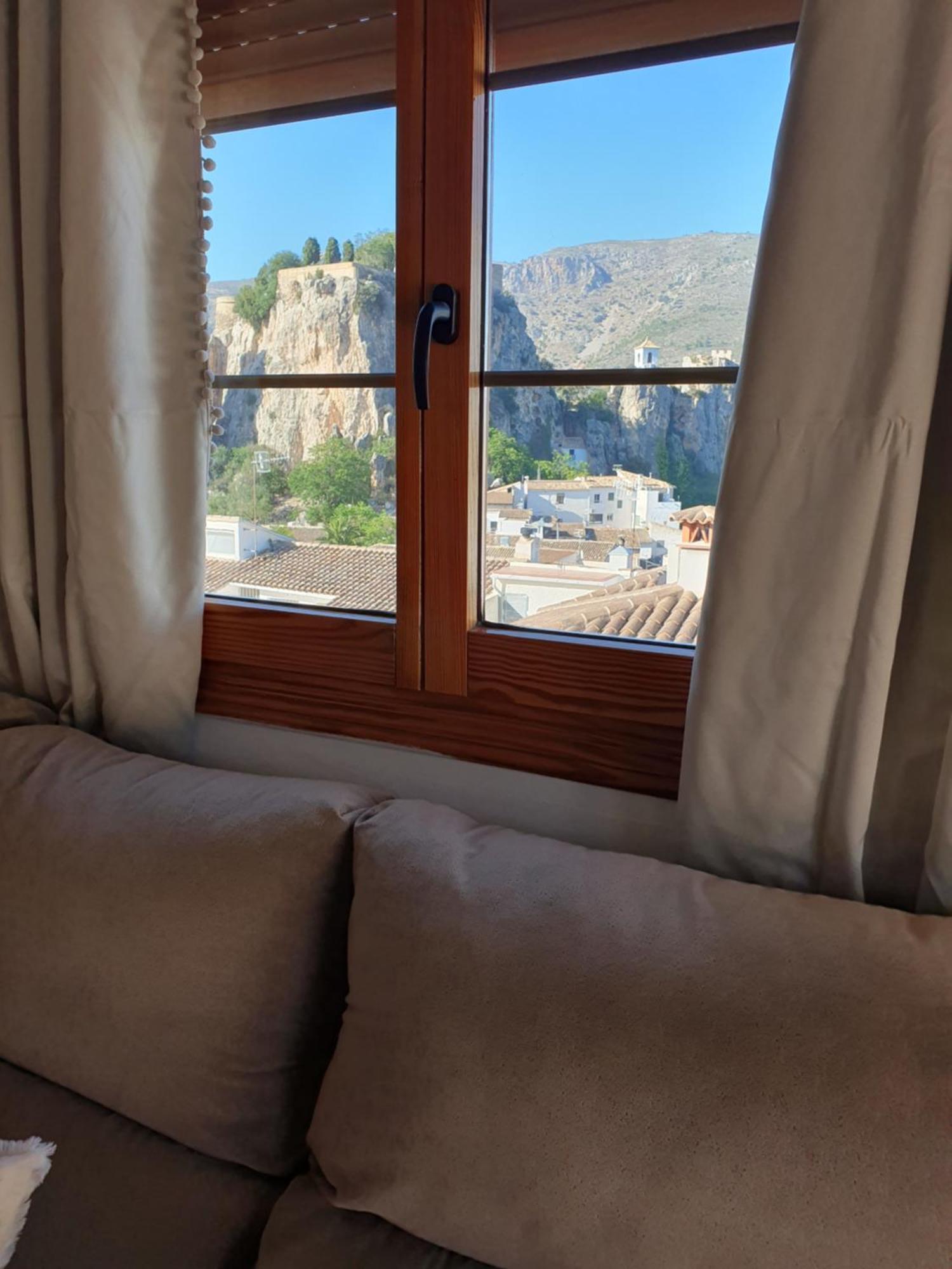 Atico Guadalest Rooftop Apartment With 360º Views And Art Exteriör bild