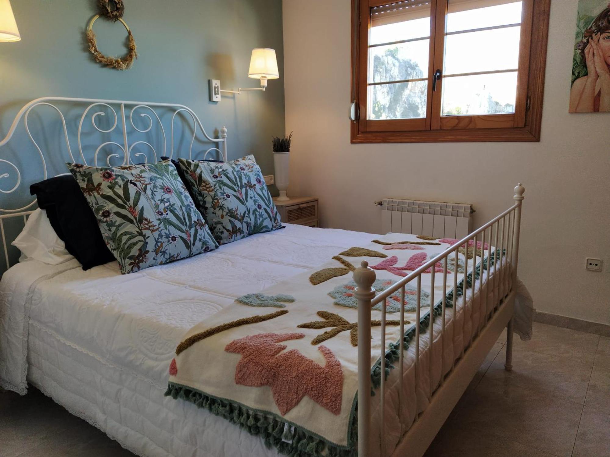 Atico Guadalest Rooftop Apartment With 360º Views And Art Exteriör bild