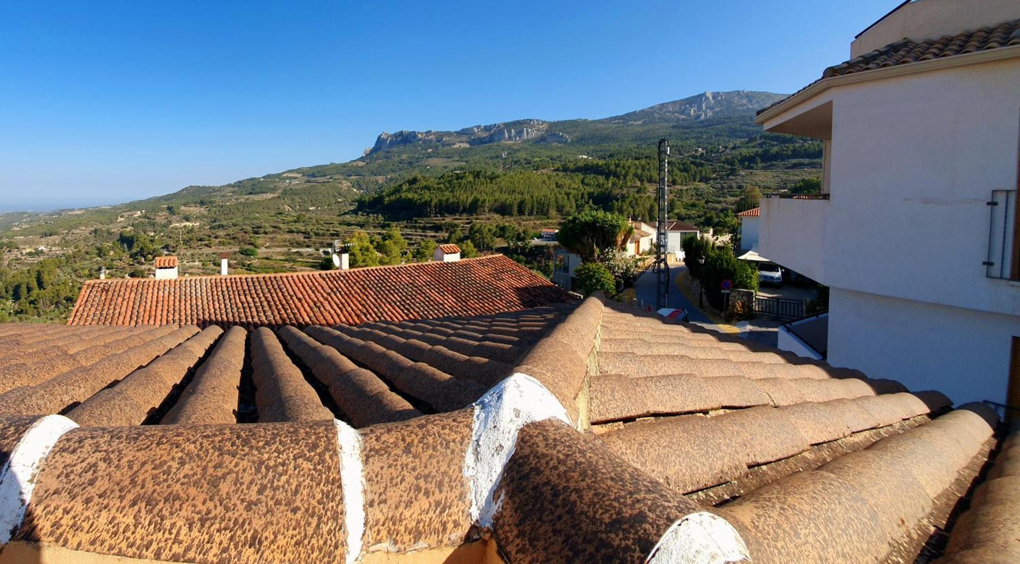 Atico Guadalest Rooftop Apartment With 360º Views And Art Exteriör bild